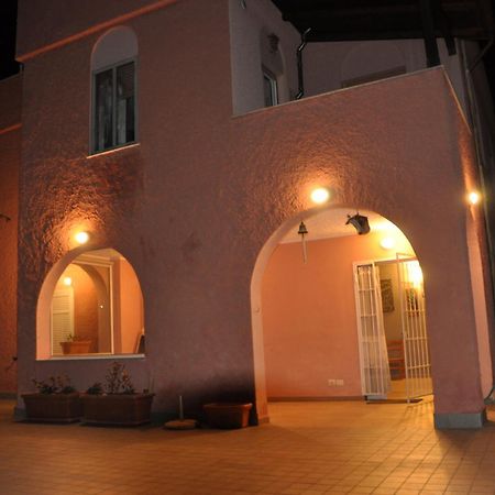 Villa Paolina Ceriale - App. 6 Posti ภายนอก รูปภาพ