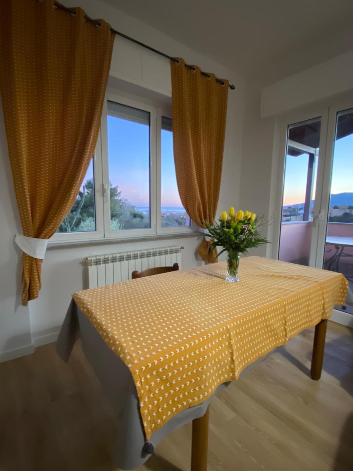 Villa Paolina Ceriale - App. 6 Posti ภายนอก รูปภาพ